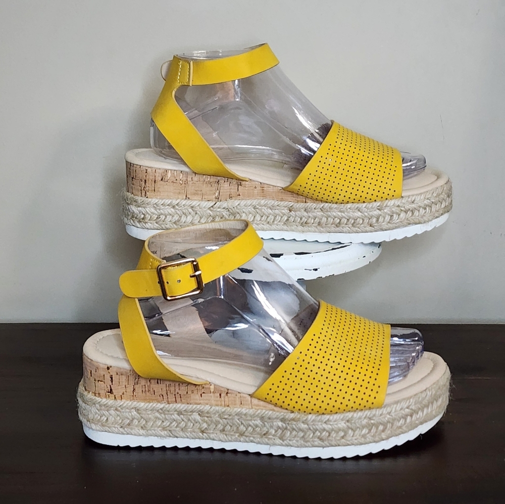 Wedge Sandals Size 9 Yellow Boho Jute Cork Adjustable Strap C Comfort Est 1946